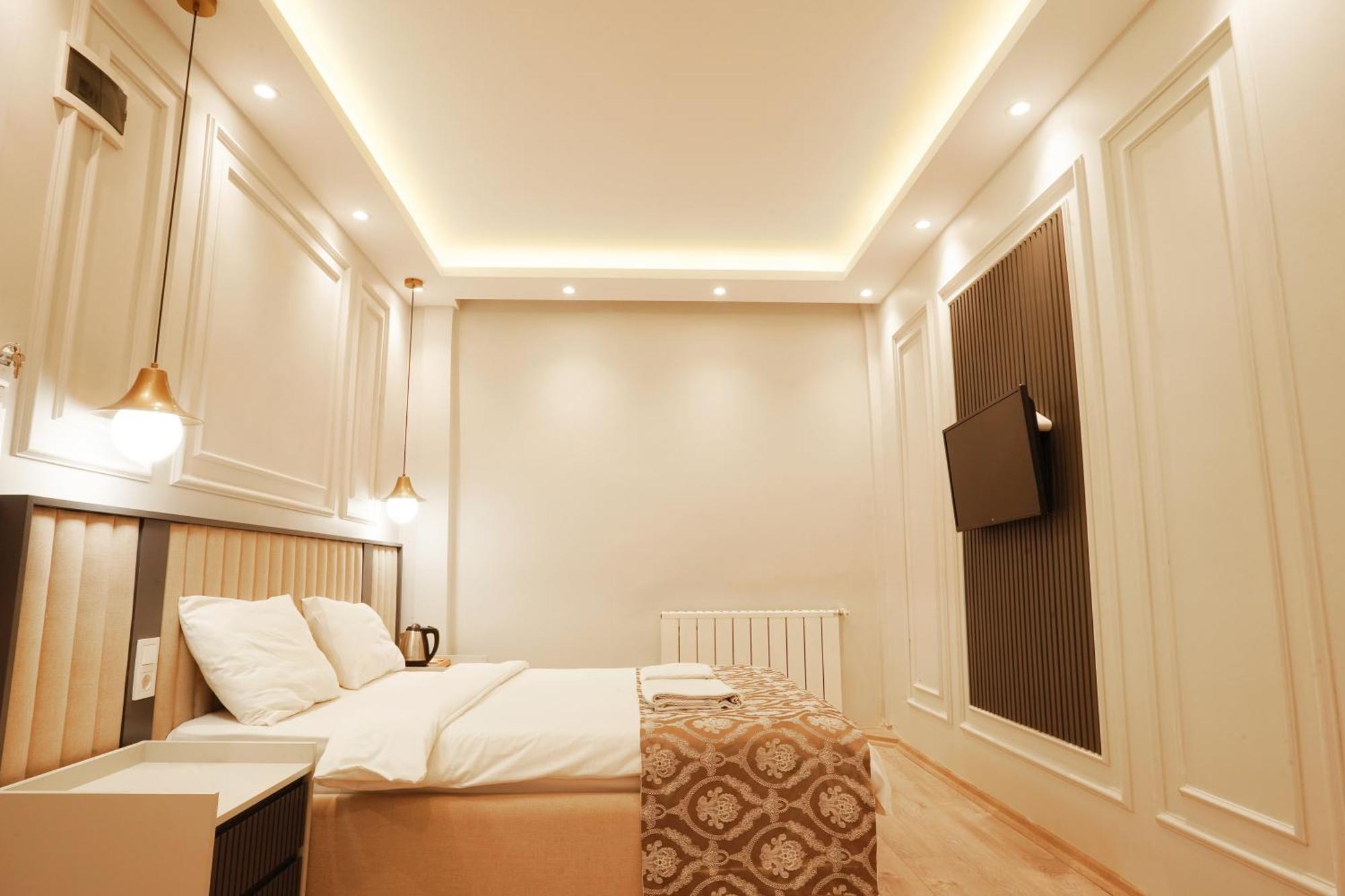 Ararat Hotel Istanbul Exterior photo