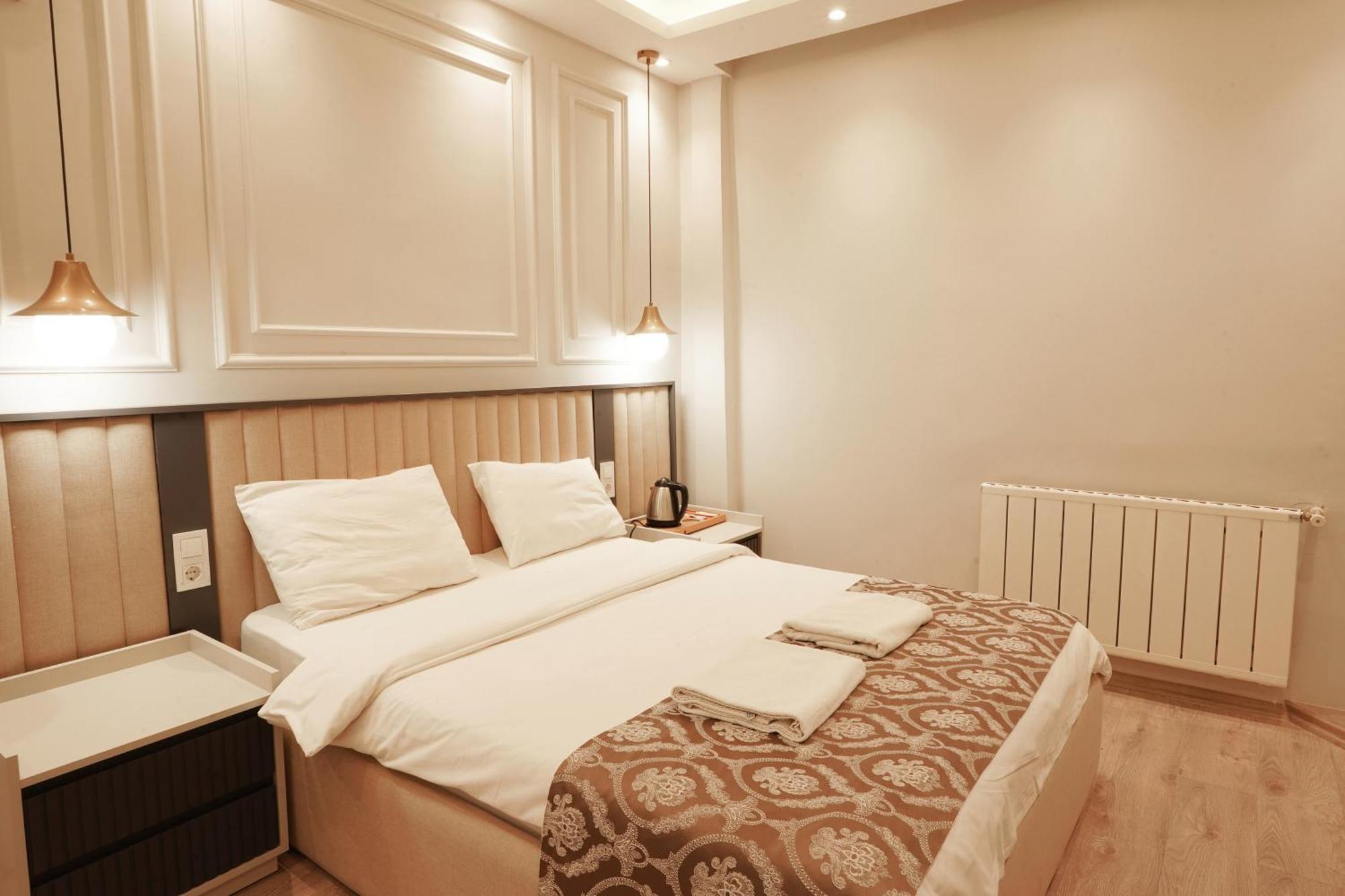 Ararat Hotel Istanbul Exterior photo