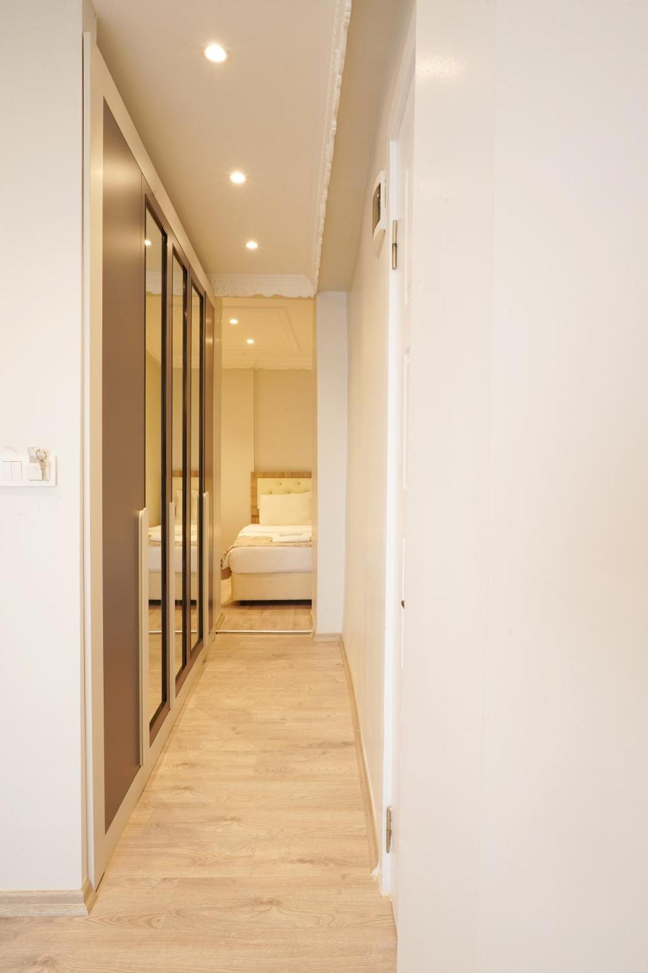Ararat Hotel Istanbul Exterior photo