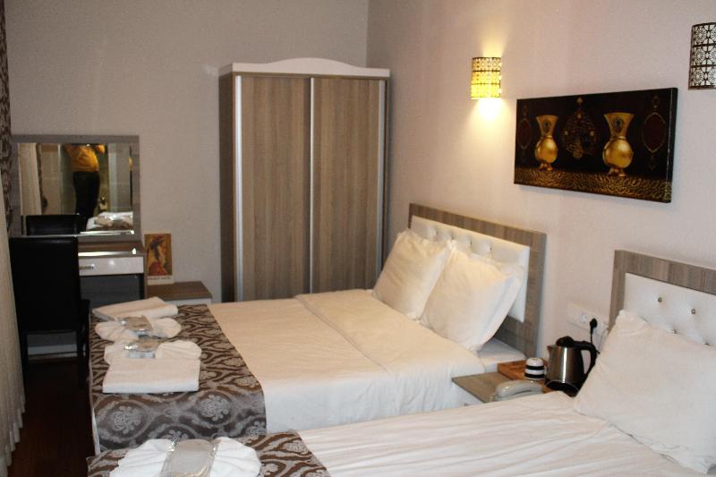 Ararat Hotel Istanbul Exterior photo